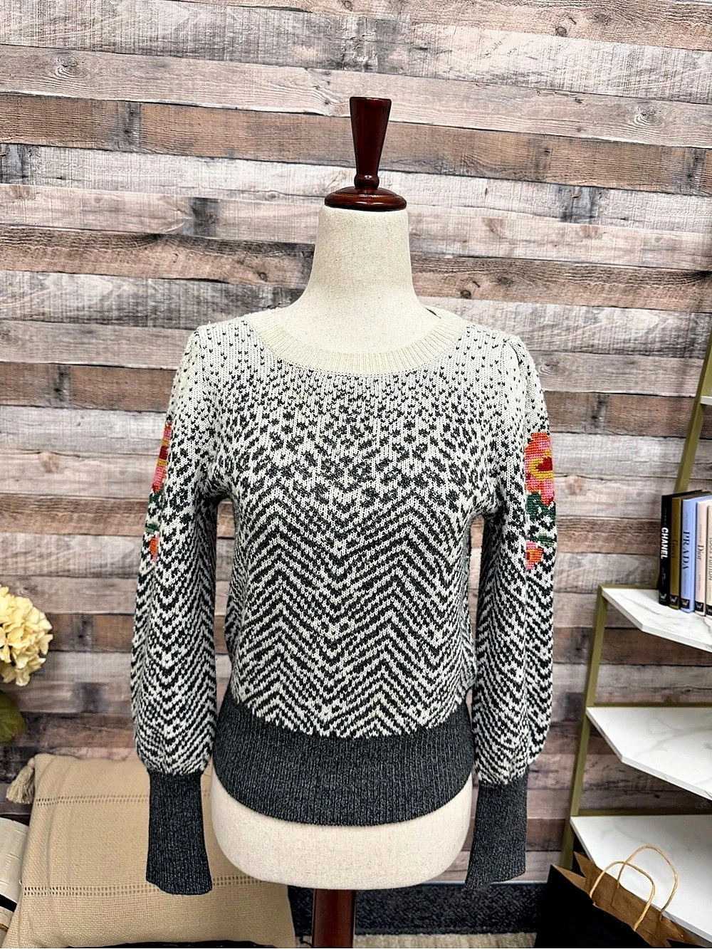 Anthropologie Gray Zebra Print w/ flowers Sweater XS